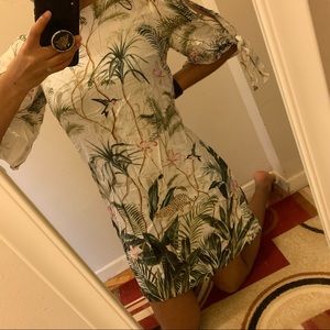 Floral sleeved knee length shift dress